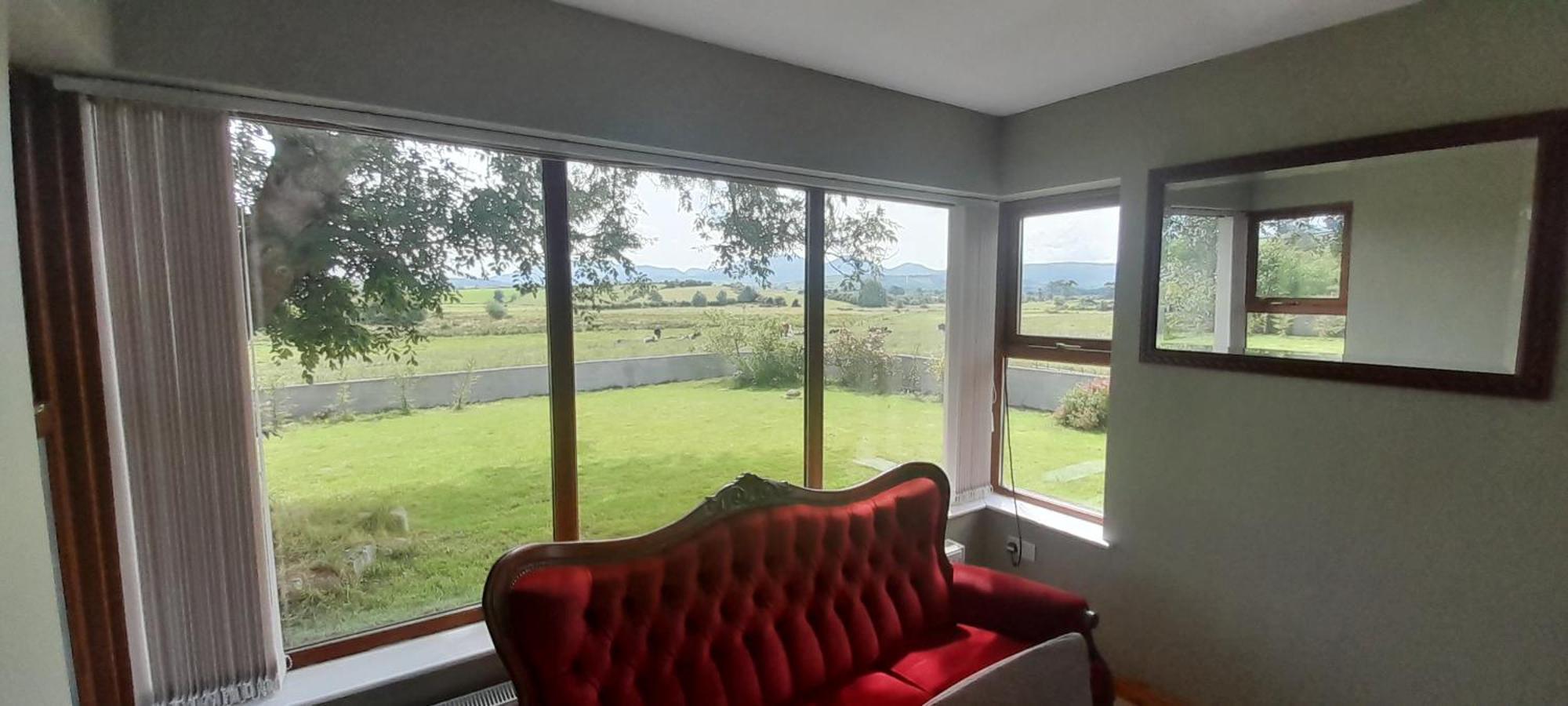 Oaktree Manor Villa Castlewellan Exterior photo